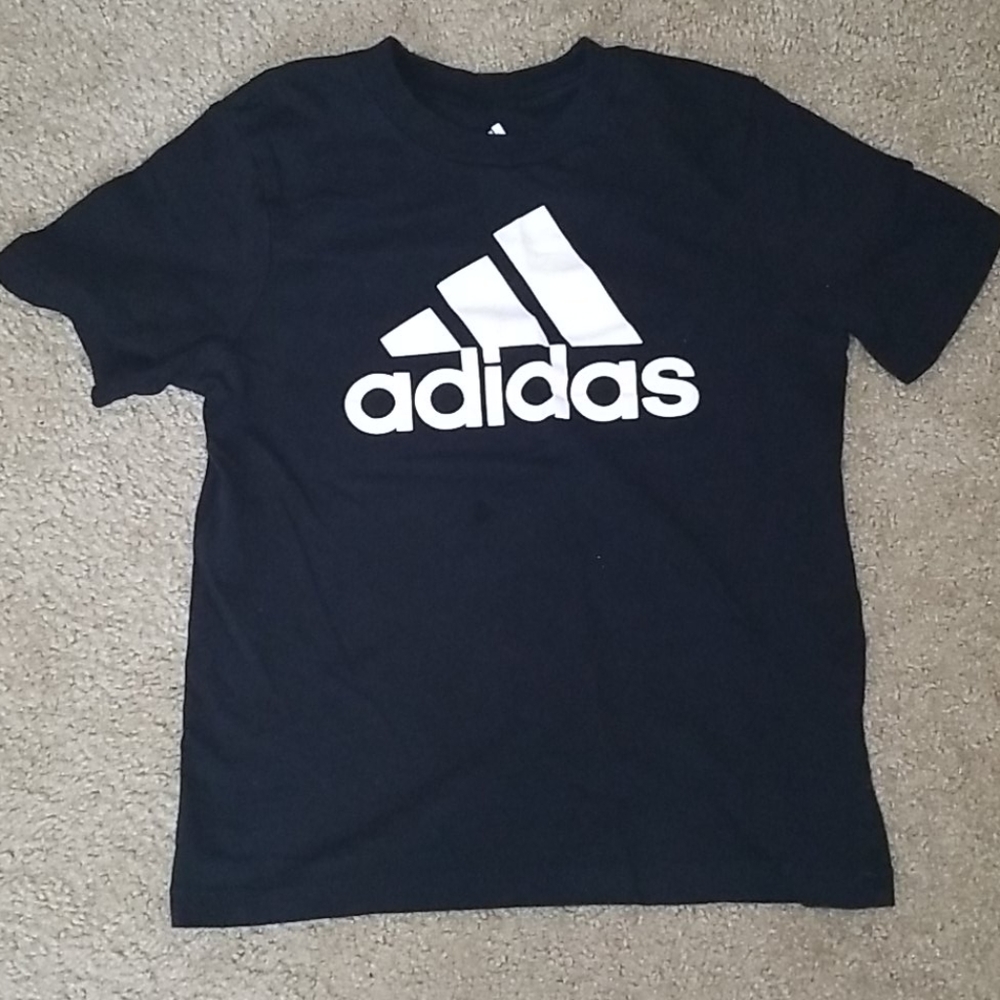 Adidas tee shirt
